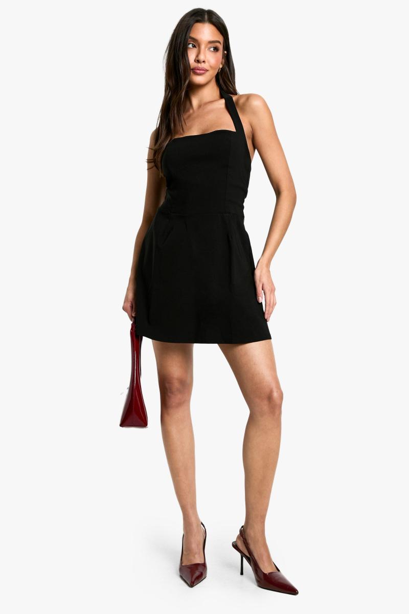 Бенгалінська міні -сукня з квадратної шиї