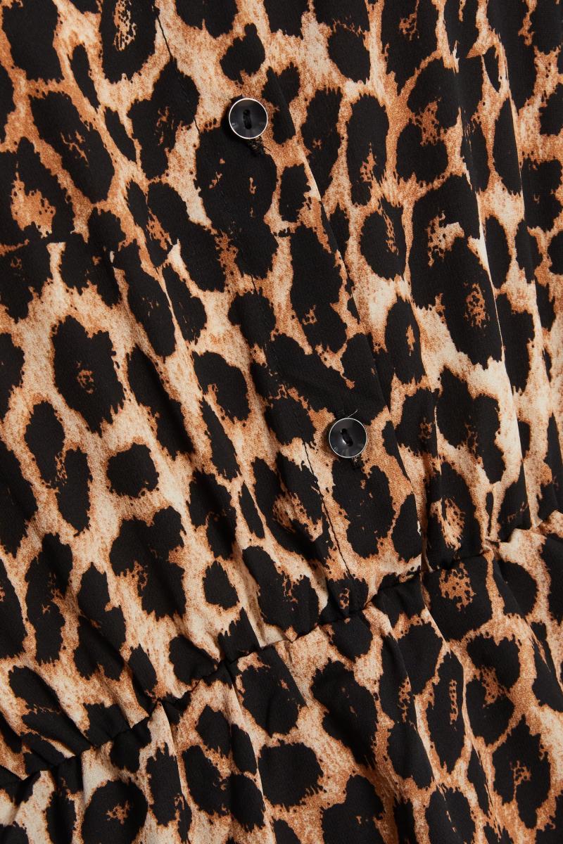 Прай -костюм коричневого леопарда