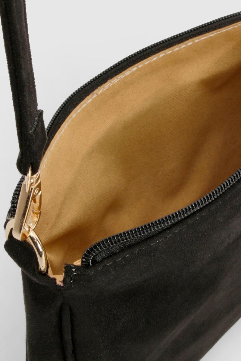 Сумка через плече зі штучної замші